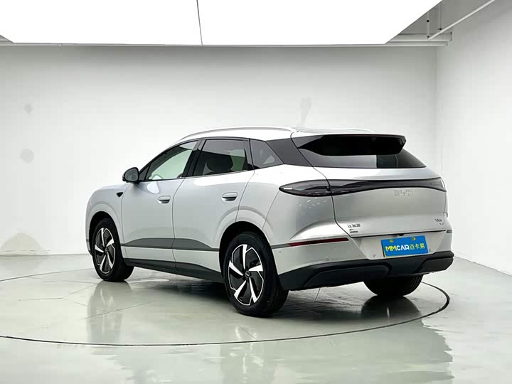 BYD Sea Lion 06 Hybrid/EV, 2026 — фото 2 из 9