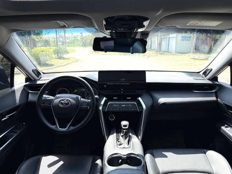 Toyota Venza, 2023 — фото 12 из 12
