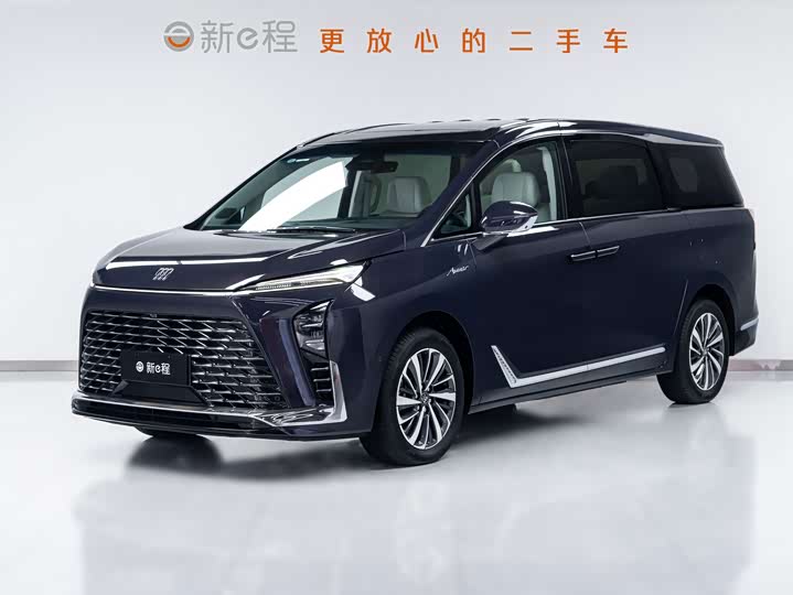 Buick GL8 Hybrid, 2025 — купить в Смоленске под ключ
