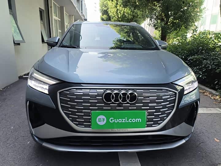 Audi Q4 e-tron, 2023 — фото 3 из 9