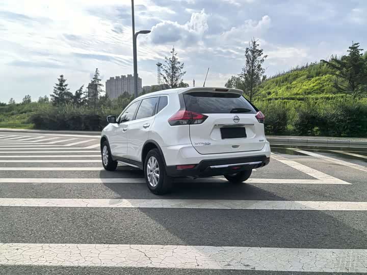 Nissan X-Trail, 2023 — фото 4 из 9
