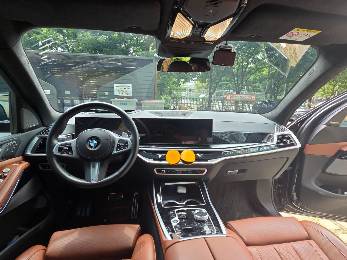 BMW X7, 2023 — фото 7 из 11