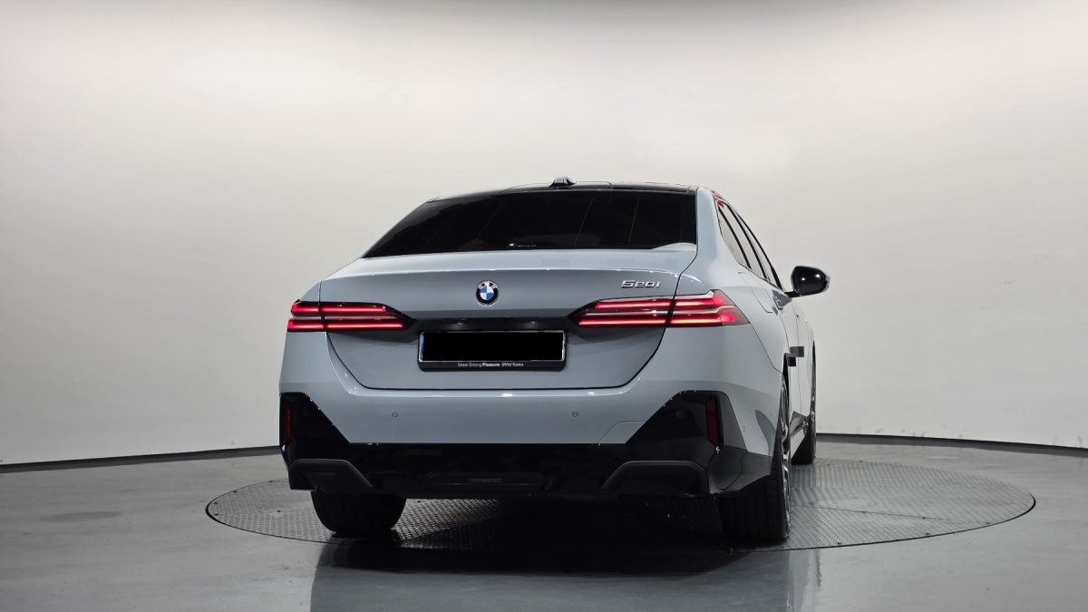 BMW 5 Series, 2024 — фото 4 из 12