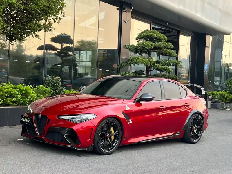 Alfa Romeo Giulia, 2022 — купить в Оренбурге под ключ