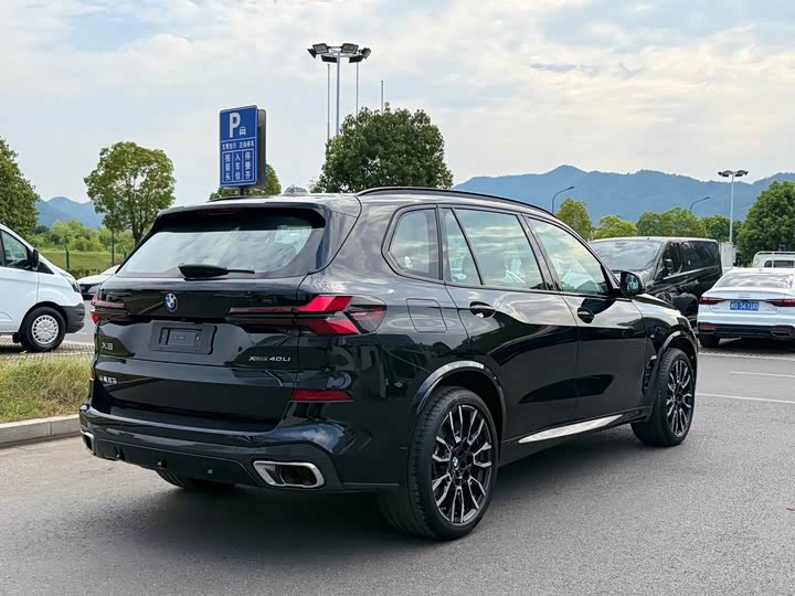 BMW X5, 2024 — фото 4 из 9