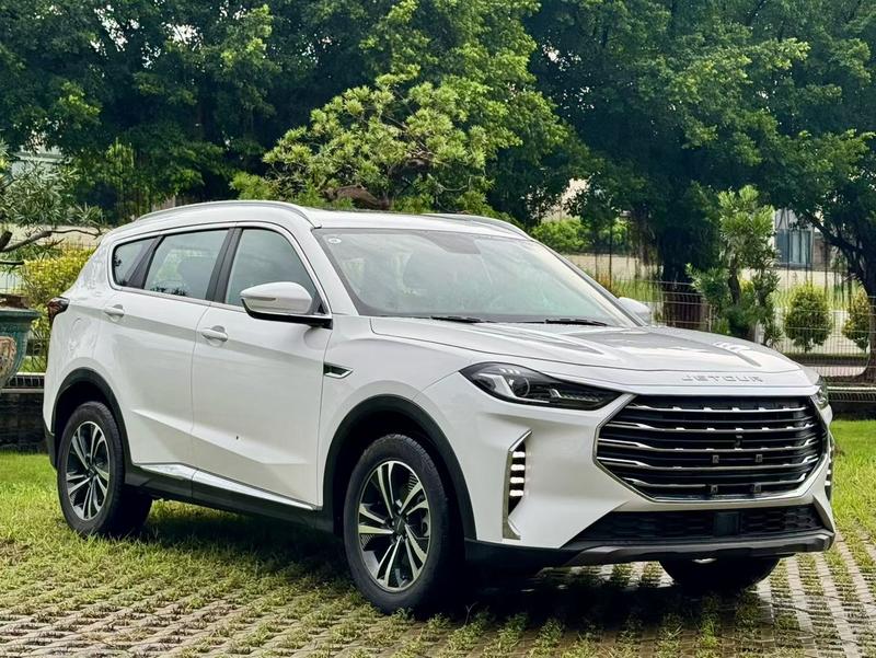Jetour X70 Plus, 2021 — фото 3 из 9