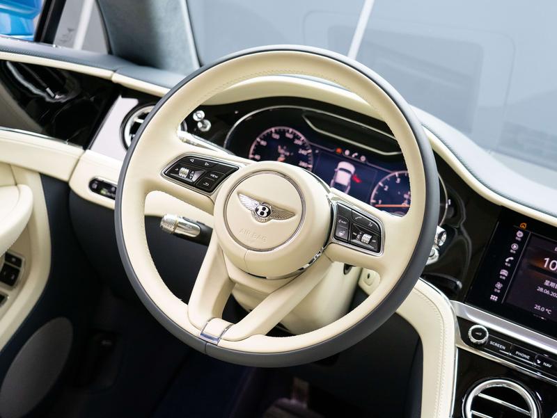 Bentley Continental GT, 2024 — фото 7 из 12