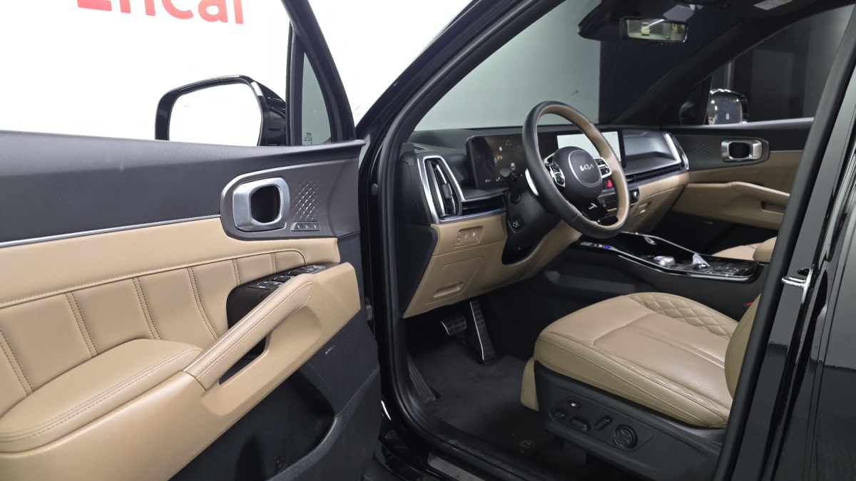 Kia Sorento, 2024 — фото 9 из 12