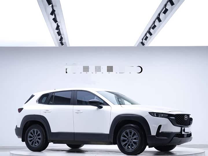 Mazda CX-50, 2023 — фото 6 из 9