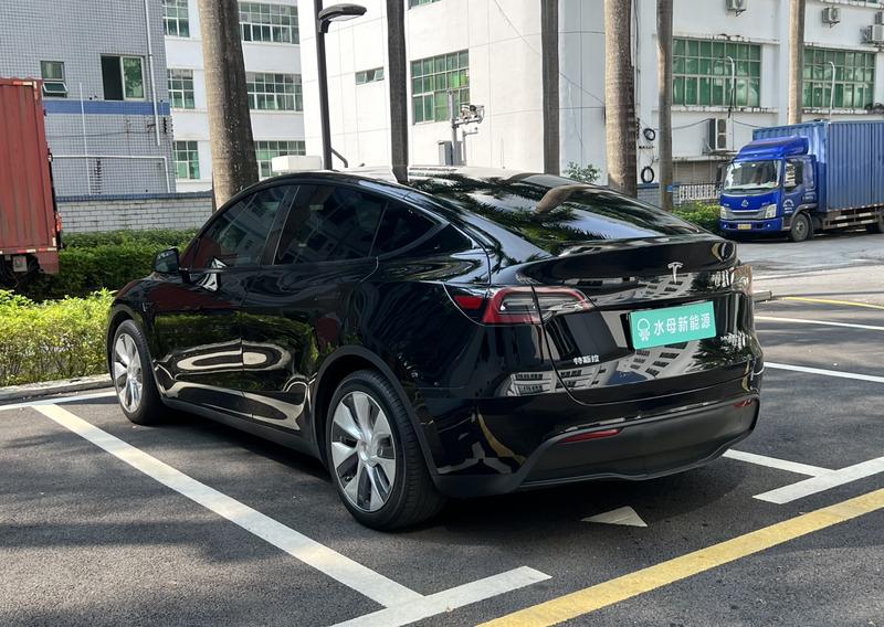 Tesla Model Y, 2022 — фото 4 из 10
