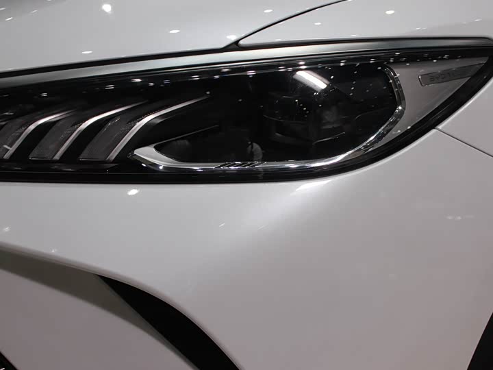 BYD Qin Plus, 2026 — фото 6 из 9