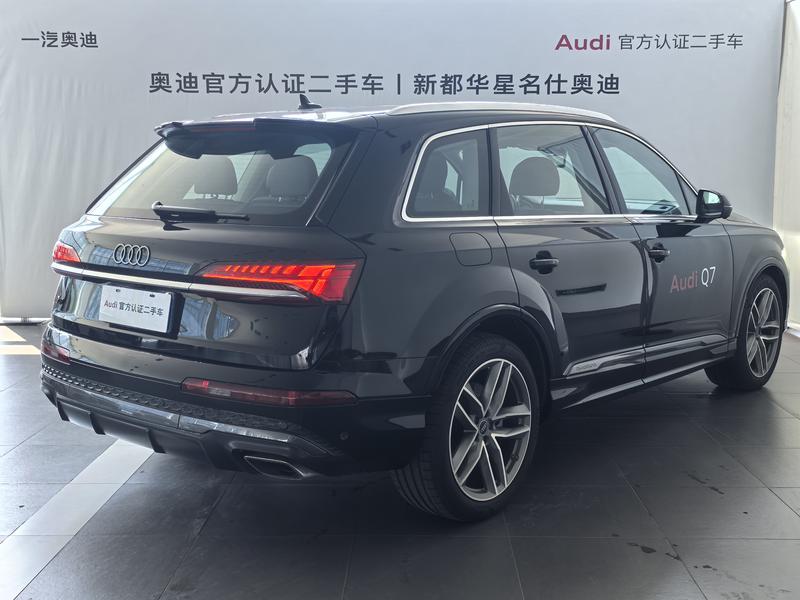 Audi Q7, 2025 — фото 4 из 12
