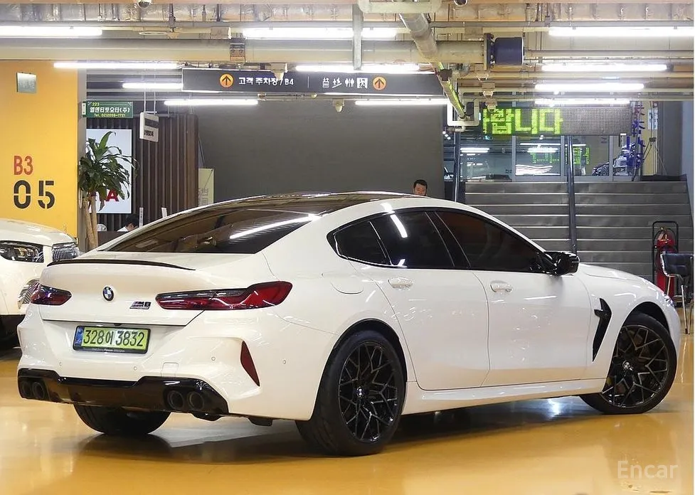 BMW M8, 2025 — фото 2 из 12