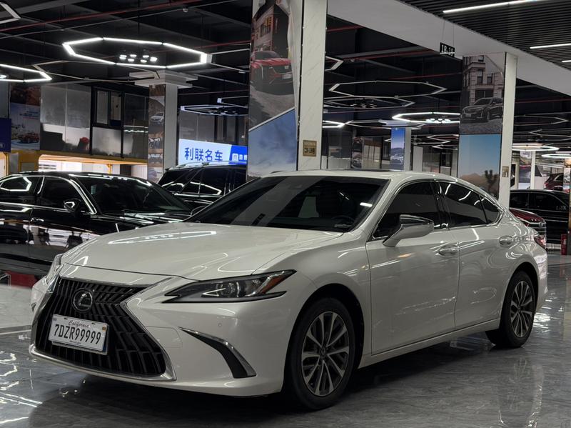 Lexus ES, 2024 — купить в Ижевске под ключ