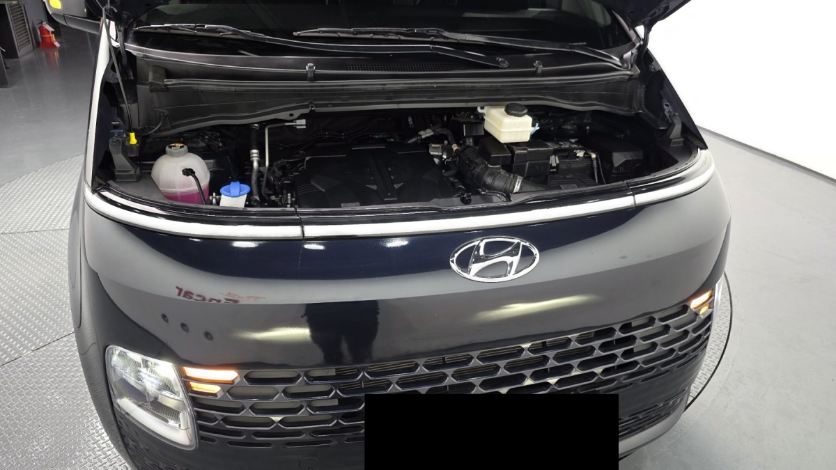 Hyundai Staria, 2023 — фото 6 из 12