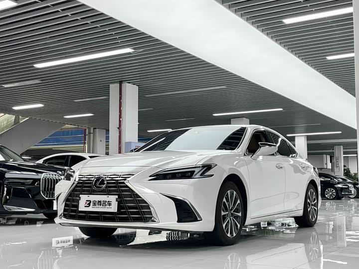 Lexus ES, 2025 — купить в Белгороде под ключ