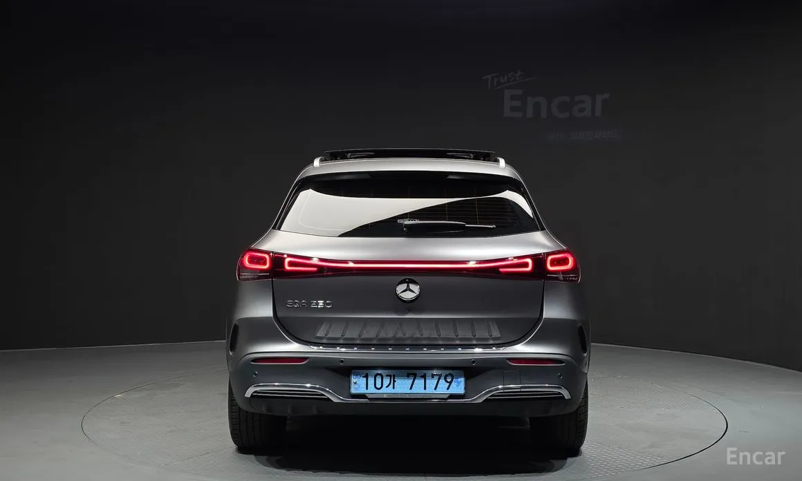 Mercedes-Benz EQA, 2022 — фото 4 из 12