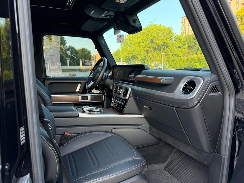 Mercedes-Benz G-Class, 2023 — фото 7 из 10