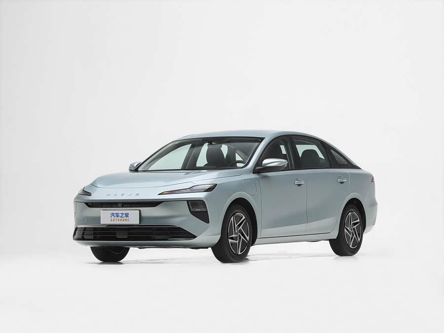 Roewe D6, 2026 — купить в Казани под ключ