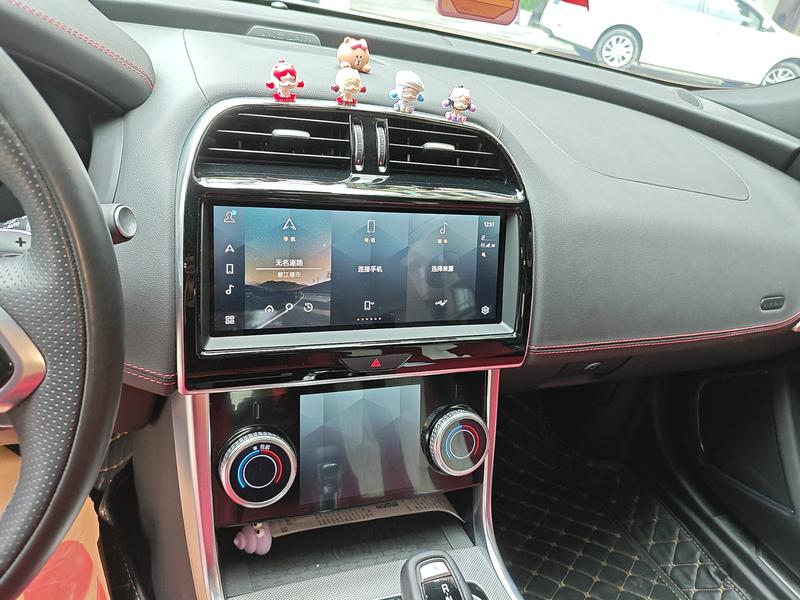 Jaguar XE L, 2024 — фото 8 из 12