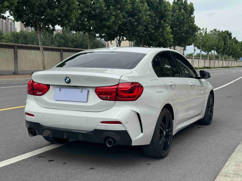 BMW 1 Series, 2022 — фото 7 из 12