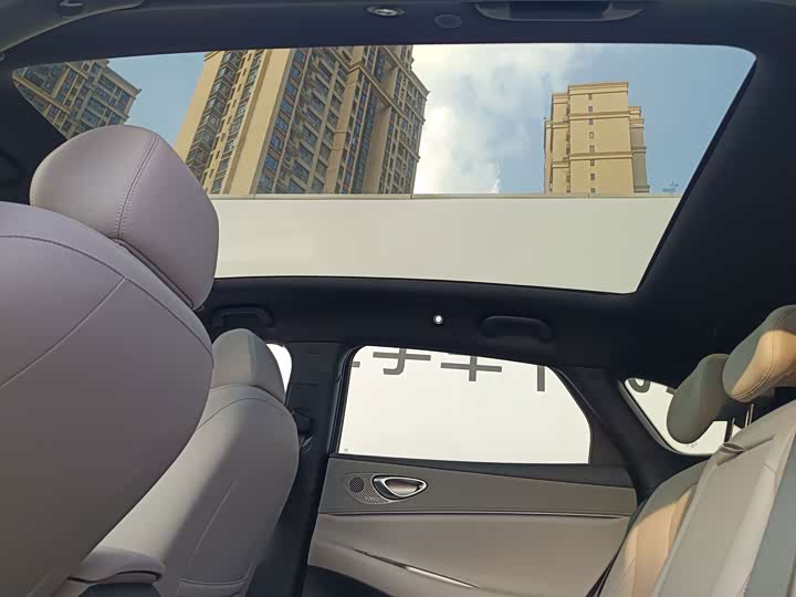 BYD Sea Lion 06 Hybrid/EV, 2025 — фото 8 из 9
