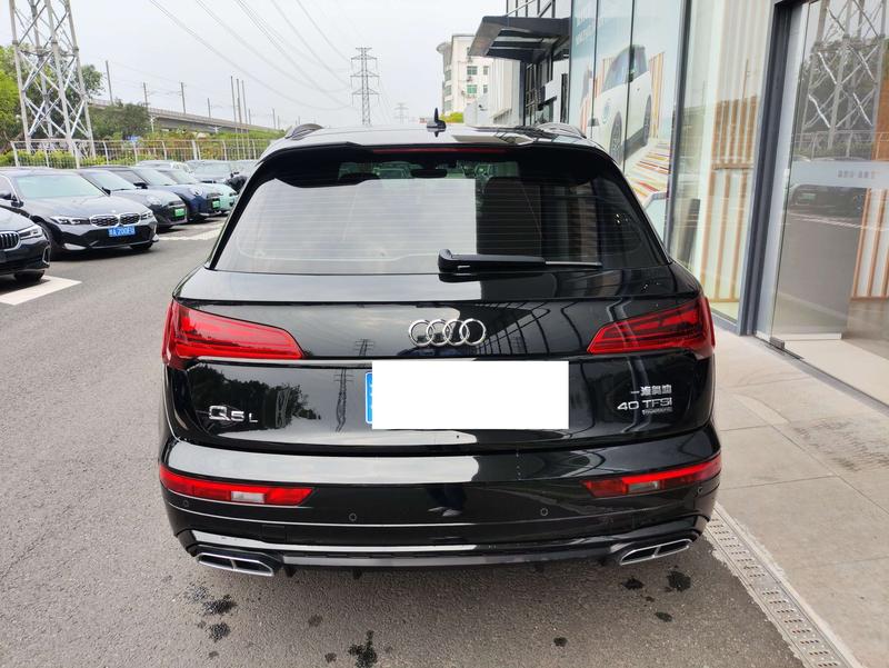 Audi Q5L, 2023 — фото 4 из 9