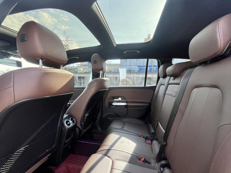 Mercedes-Benz GLB-Class, 2022 — фото 10 из 12