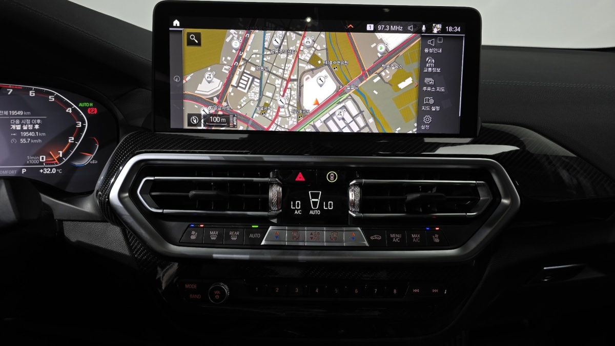 BMW X4, 2025 — фото 12 из 12