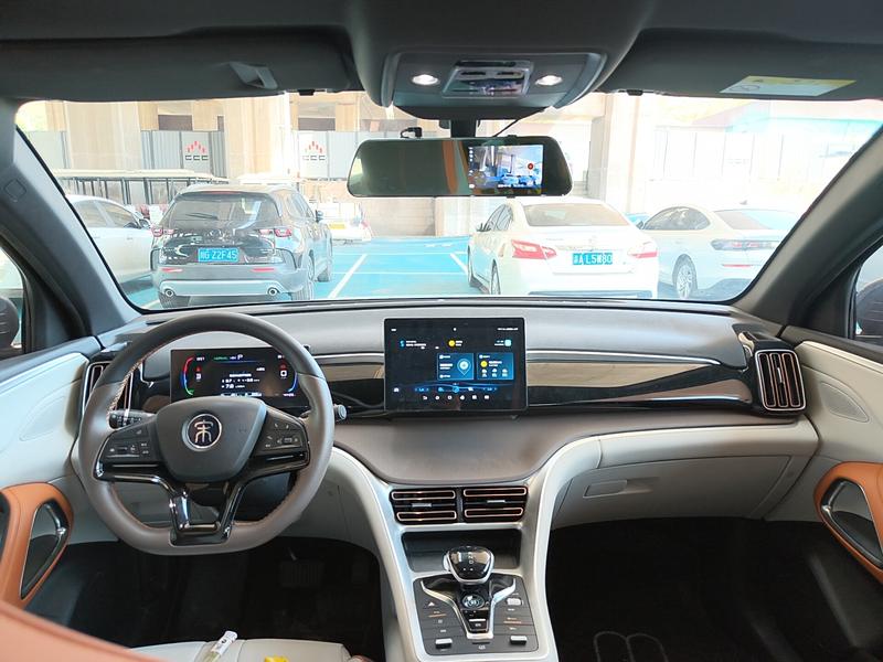 BYD Song Pro Hybrid, 2022 — фото 5 из 12