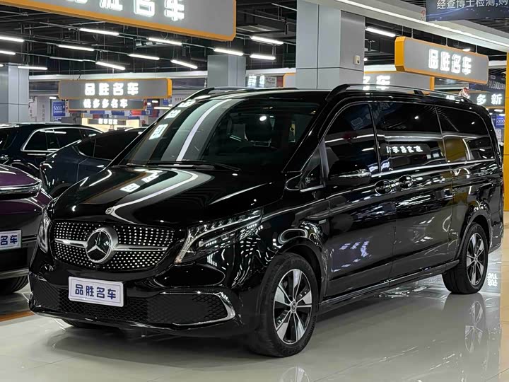Mercedes-Benz V-Class, 2023 — купить в Москве под ключ