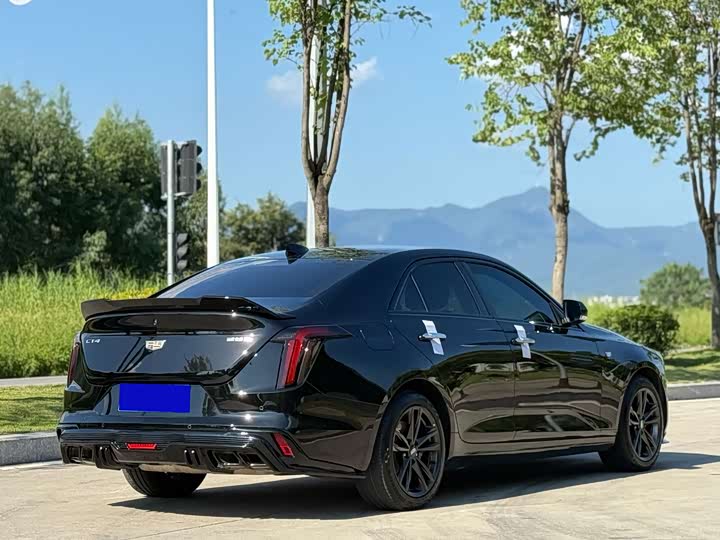 Cadillac CT4, 2023 — фото 9 из 9
