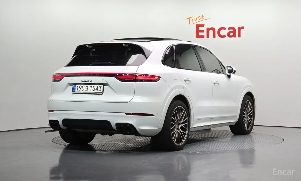 Porsche Cayenne, 2022 — фото 2 из 12