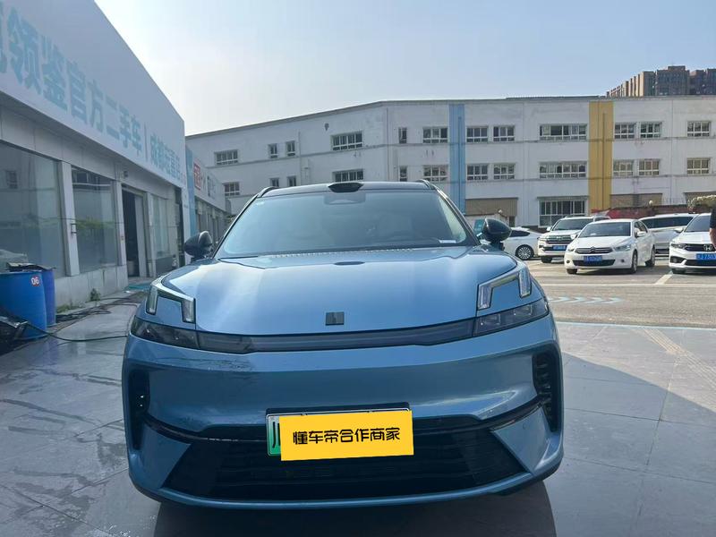 Lynk & Co 08 EM-P Hybrid, 2025 — фото 2 из 12