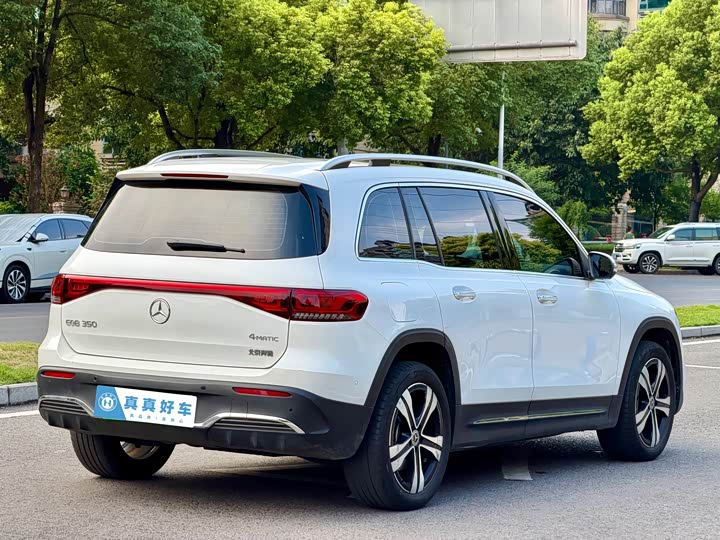 Mercedes-Benz EQB, 2023 — фото 4 из 9