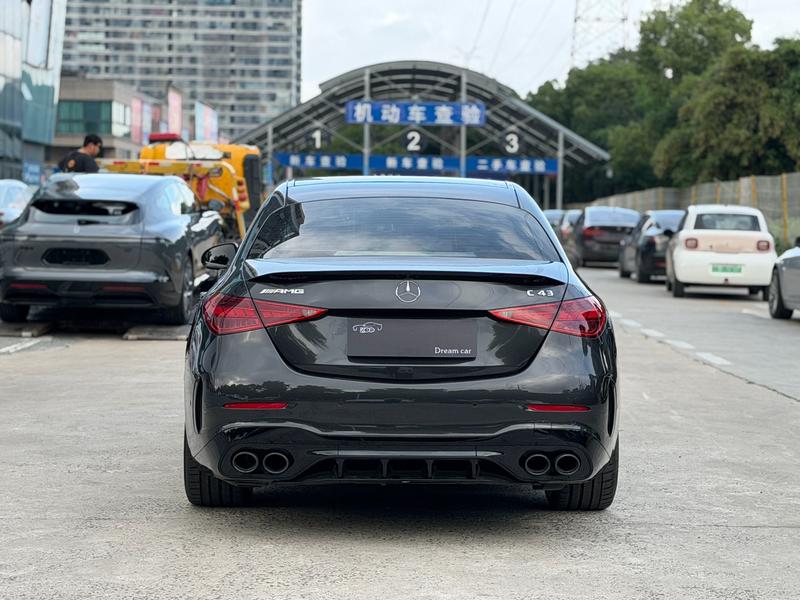 Mercedes-Benz C-Class AMG, 2025 — фото 5 из 8