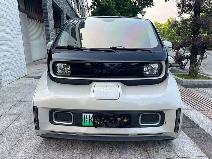 Baojun KiWi EV, 2022 — фото 2 из 9