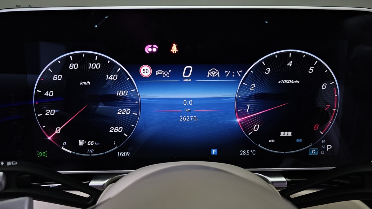 Mercedes-Benz S-Class, 2024 — фото 8 из 12