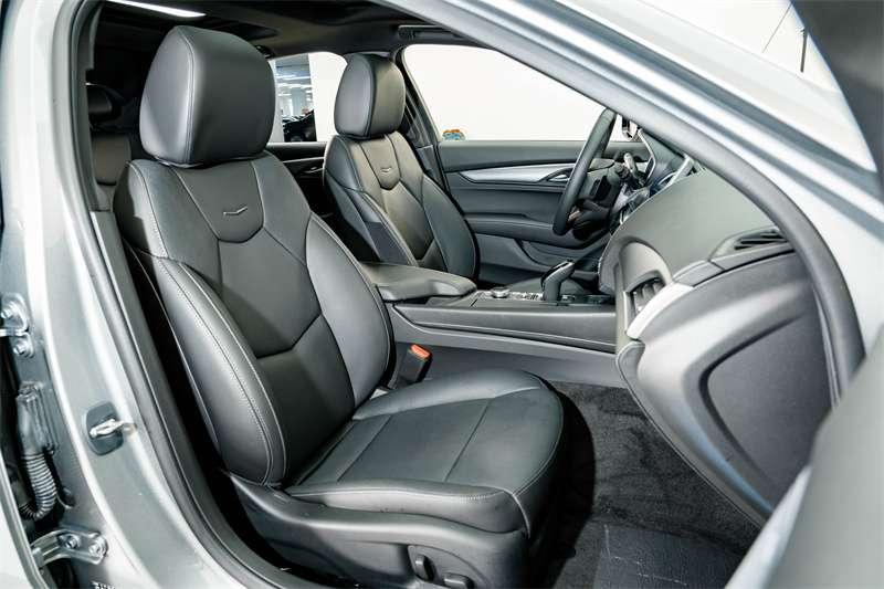 Cadillac CT5, 2023 — фото 10 из 12