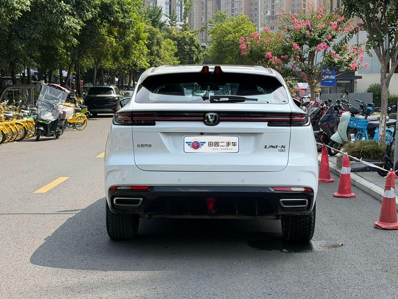 Changan UNI-K Hybrid, 2026 — фото 5 из 12