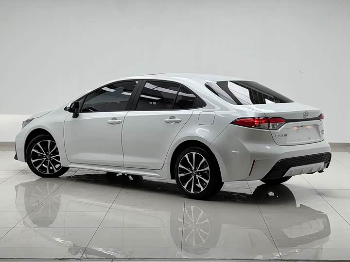 Toyota Levin, 2022 — фото 4 из 9
