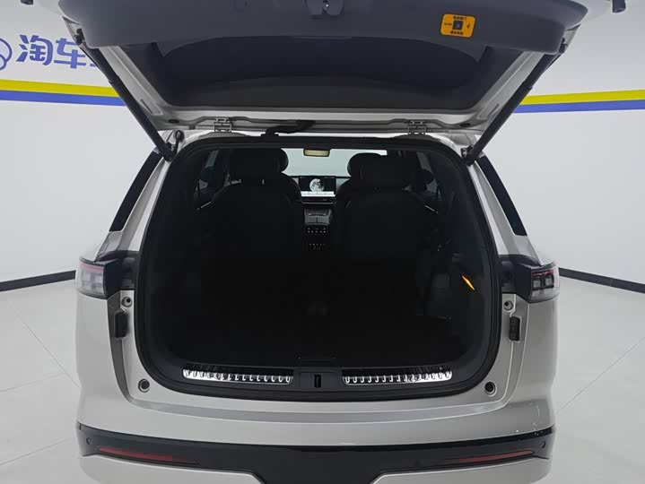 Dongfeng Yipai eπ 008, 2025 — фото 4 из 9