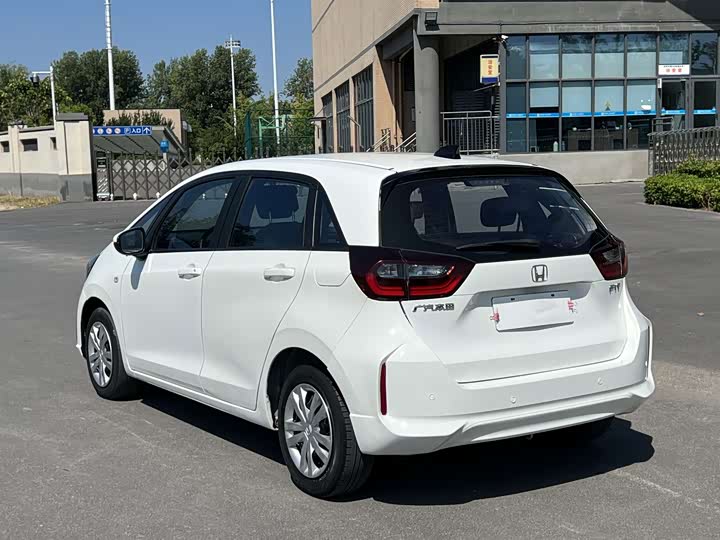 Honda Fit, 2022 — фото 7 из 9