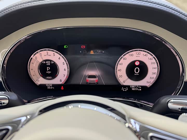 Bentley Flying Spur Hybrid, 2025 — фото 9 из 9