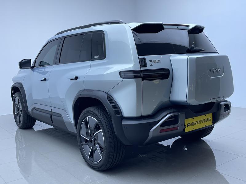 BYD FangChengBao Titanium 3 (Tai 3), 2025 — фото 5 из 12