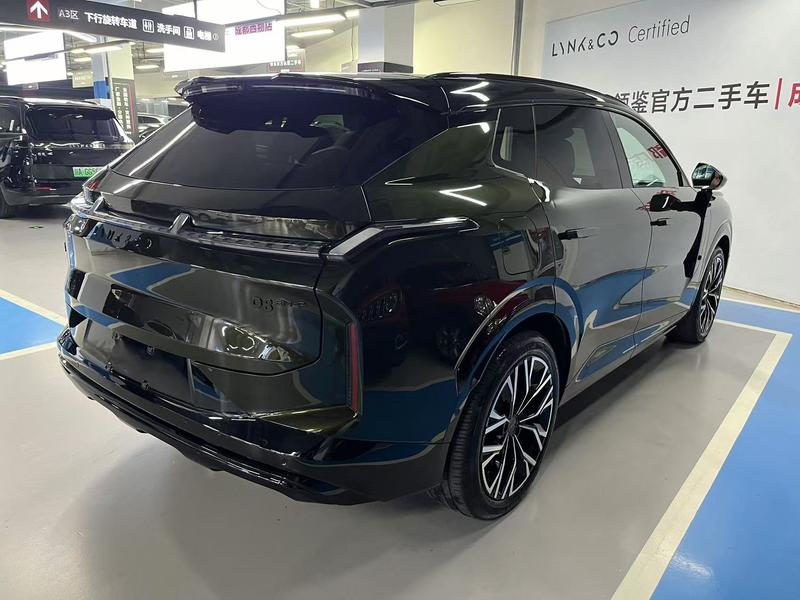 Lynk & Co 08 EM-P Hybrid, 2025 — фото 6 из 12