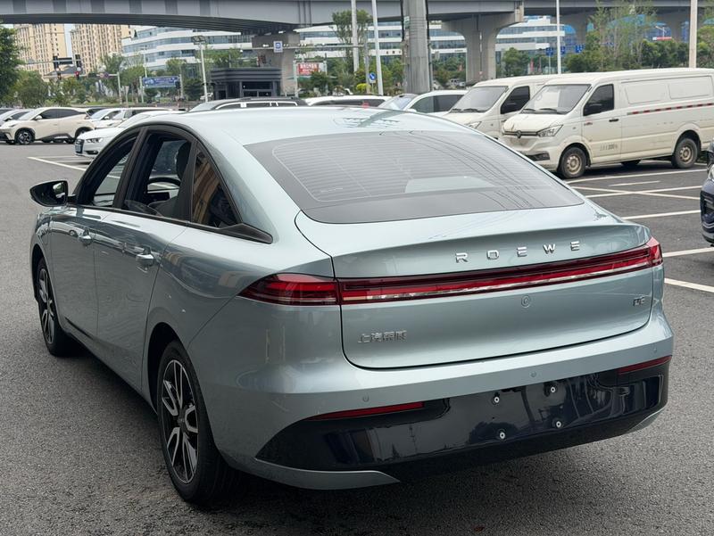 Roewe D6, 2025 — фото 4 из 9
