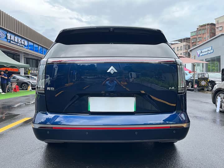 GAC Hyptec HL, 2025 — фото 5 из 9