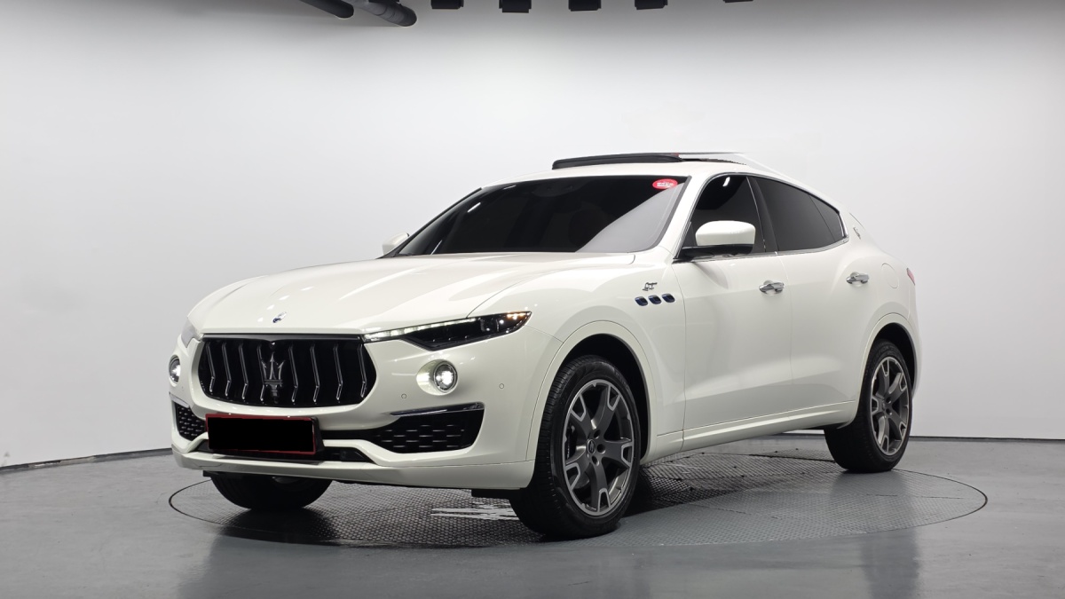 Maserati Levante, 2022 — купить в Орле под ключ