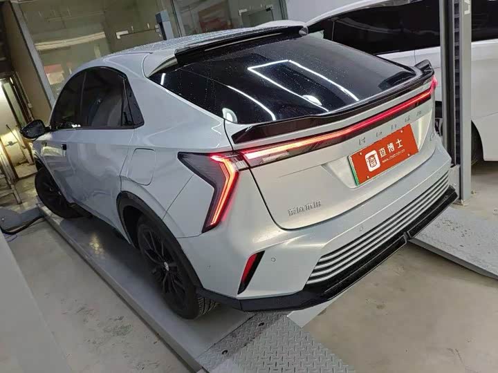 Honda e:NS2, 2024 — фото 3 из 7